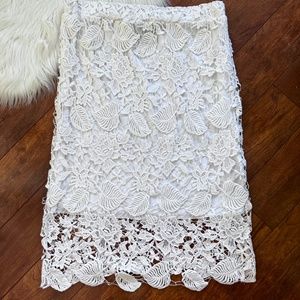 Fever White Crocheted Lace Overlay Pencil Skirt- Size L